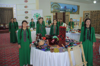 Berkarar döwletiň kämil ýaşlary