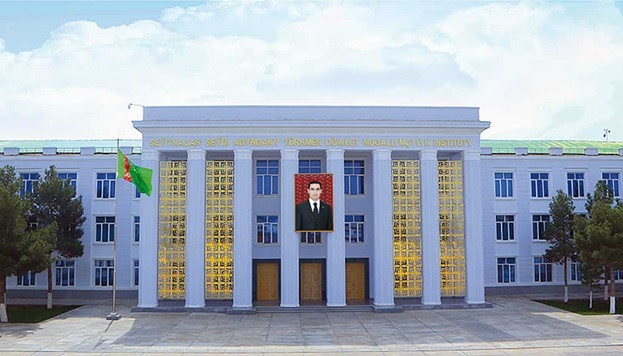 S.Seýdi adyndaky TDMI-da «Talyp gözeli – 2025» atly gözellik bäsleşiginiň deslapky tapgyry geçirildi.