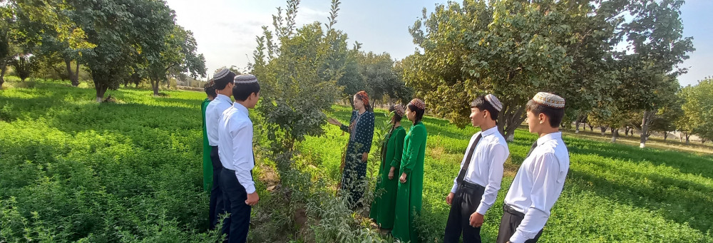 “Ekologiýa abadançylygy – adamzadyň ýagty geljeginiň kepilidir” atly duşuşyk geçirildi