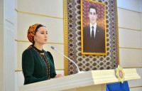 «Türkmenistanyň Halk Maslahaty — täze eýýamyň belent maksatlary»